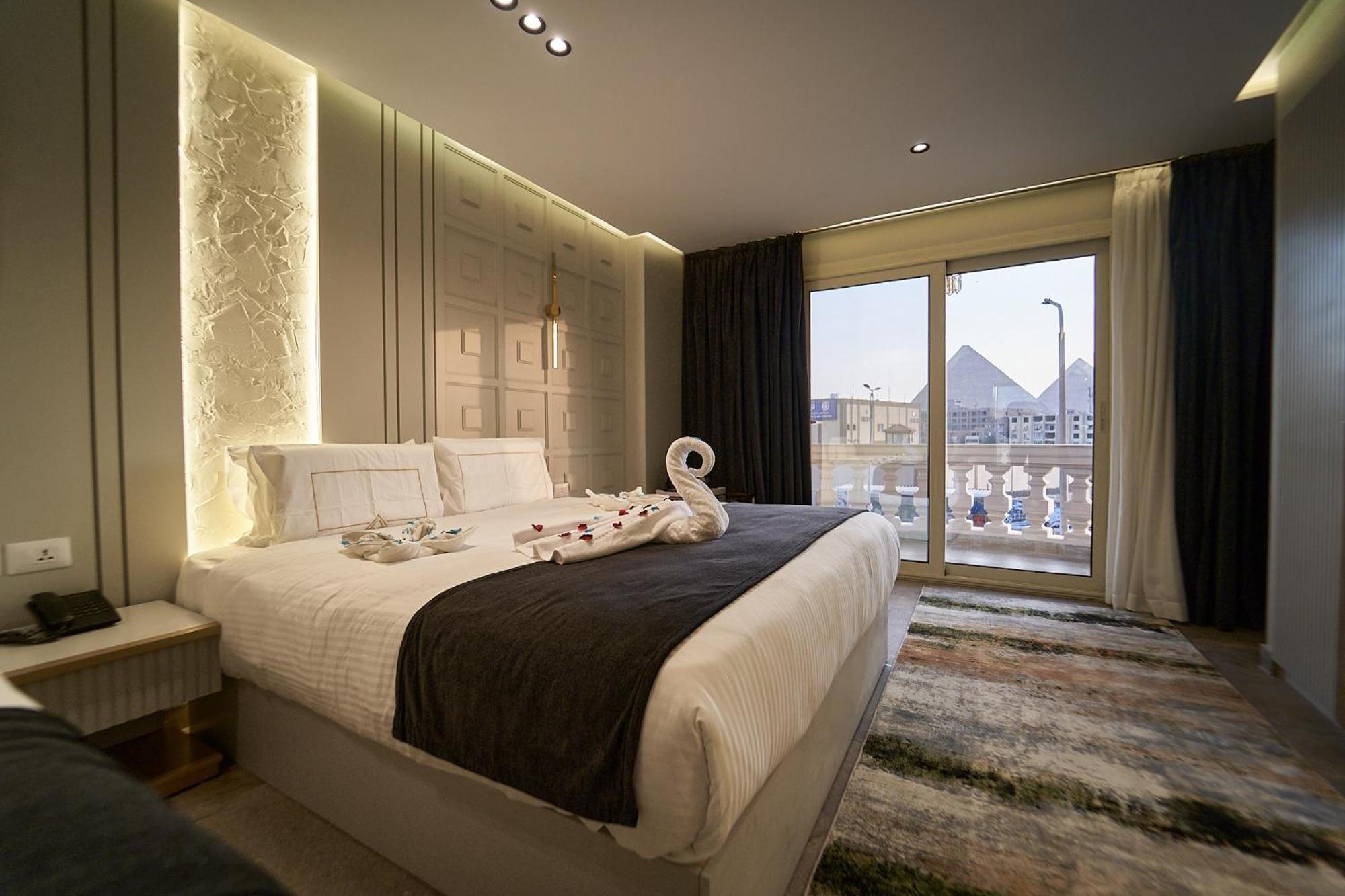 Pyramids Charm Hotel Al Kawm al Akhdar Екстериор снимка
