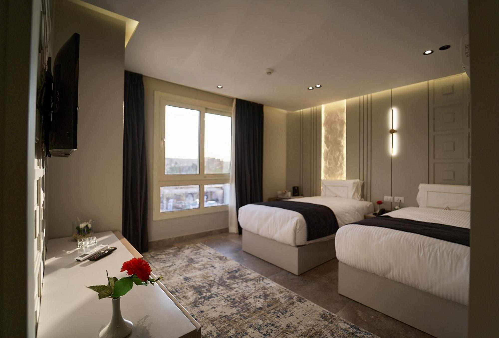 Pyramids Charm Hotel Al Kawm al Akhdar Екстериор снимка