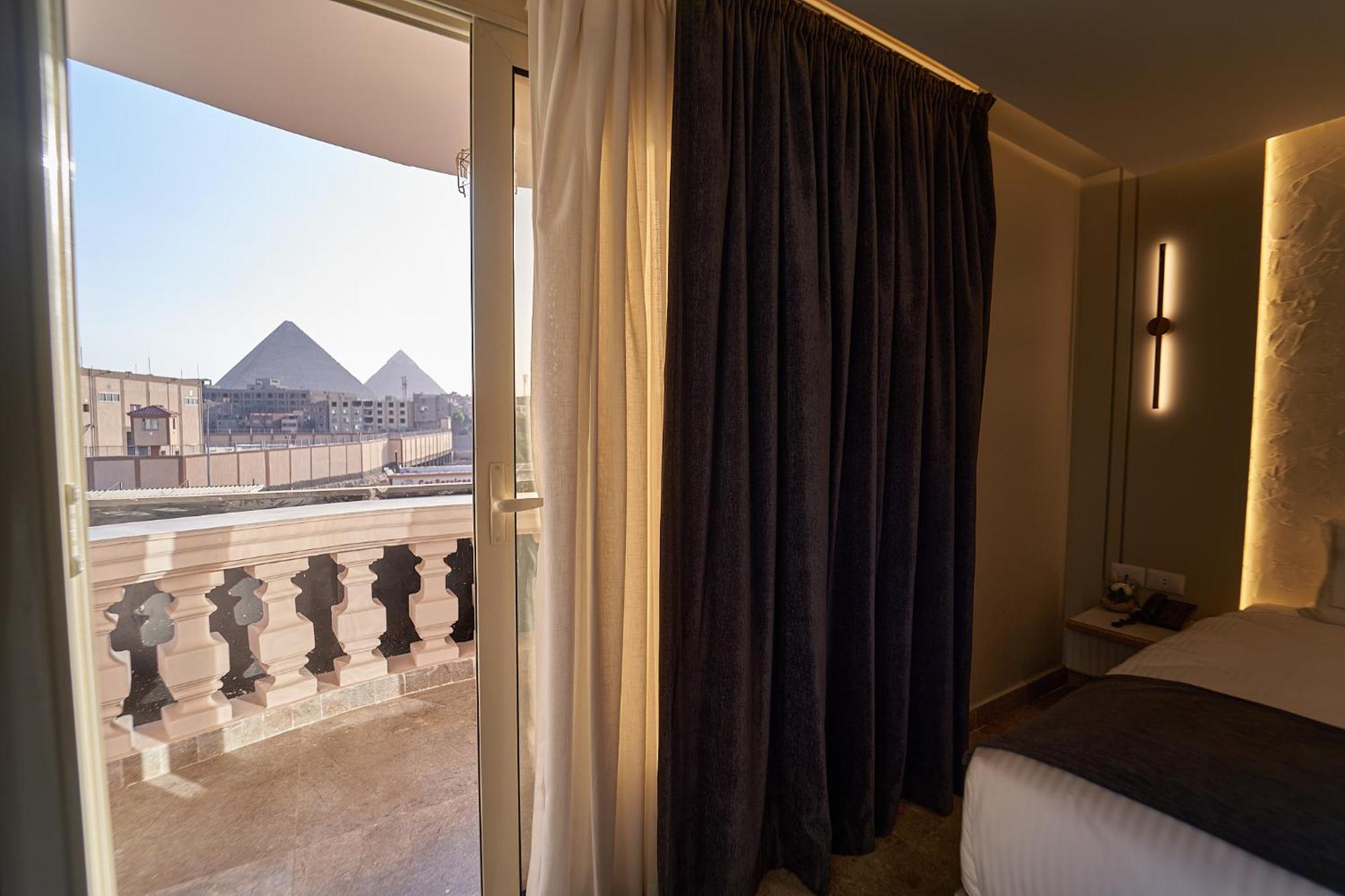 Pyramids Charm Hotel Al Kawm al Akhdar Екстериор снимка