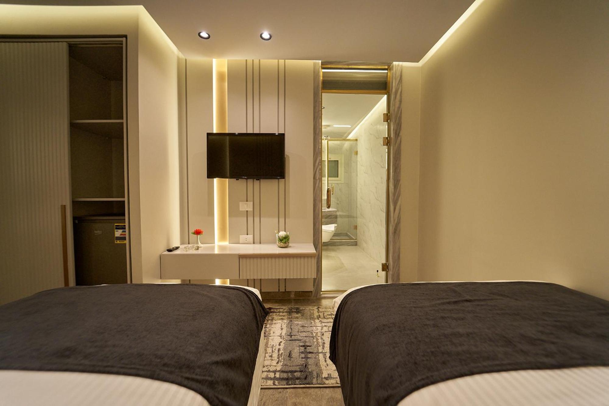 Pyramids Charm Hotel Al Kawm al Akhdar Екстериор снимка