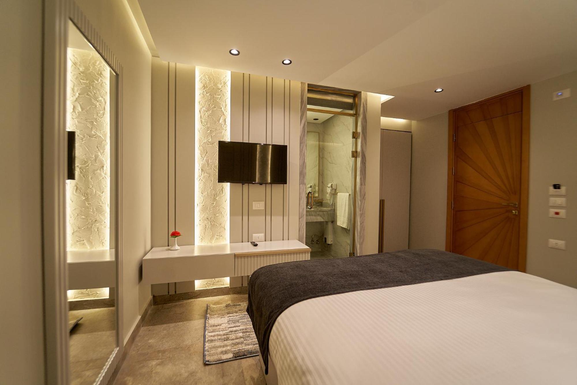 Pyramids Charm Hotel Al Kawm al Akhdar Екстериор снимка